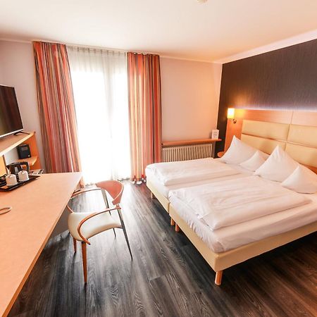 Plaza Inn Stuttgart-Ditzingen Eksteriør bilde