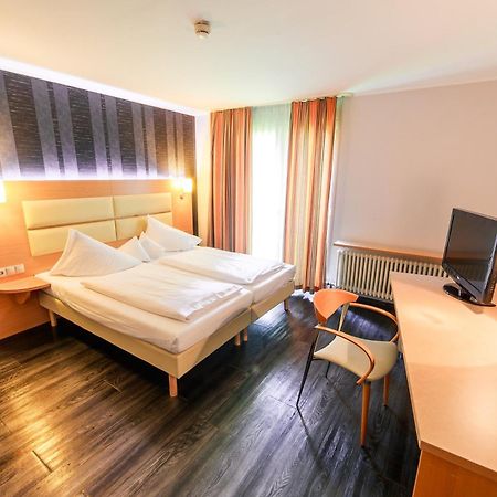 Plaza Inn Stuttgart-Ditzingen Eksteriør bilde
